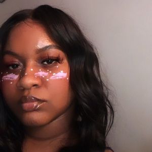 Meet your Posher, Karma